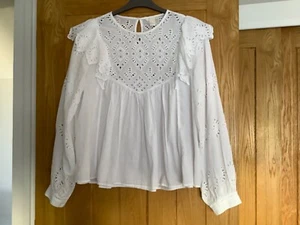 H&M Broderie Anglaise White Cotton Blouse Top Size 12 Beautiful Condition! - Picture 1 of 9