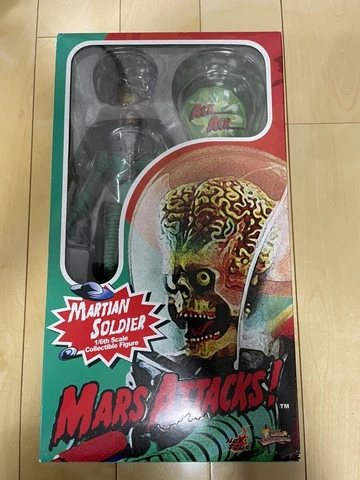 Hot Toys MMS107 1/6 Martian Soldier Mars Attack Used From Japan F/S Cover