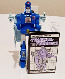 G1 Transformers SCOURGE, Complete w/ Inst. Booklet, Great Cond., 1986 Vintage - Picture 1 of 15