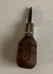 Vintage Irwin Wood Handle Flathead Screwdriver - Picture 1 of 3