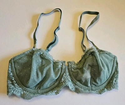 Victoria Secret Bra Size 32D - Image 1 of 4