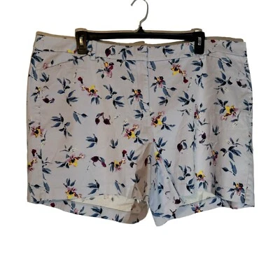 Lane Bryant Womens Floral Print Shorts Size 24 Cotton/Spandex Blend - Image 1 of 4