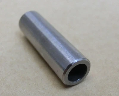 Ersatzteil Kolbenbolzen 8 x 27 mm für Verbrenner Motor engine Reely 1:6 Buggy - Bild 1 von 2