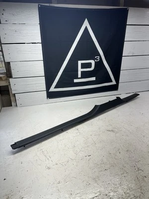 Оригинальная отделочная панель для правостороннего порога Audi A6 1998-2004 годов выпуска 4B0853906 C5 RS6 S6 - Изображение 1 из 4