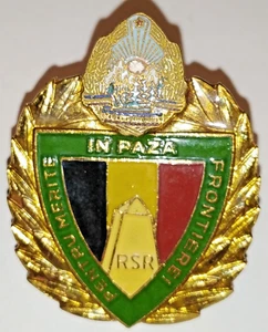 ROMANIA DISTINTIVO MILITARE POLIZIA DI FRONTIERA R. S. R. 1965/1989 - SMALTINI  - Foto 1 di 2