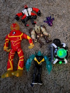 juguetes de ben 10 machine