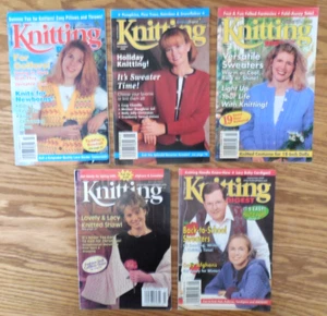 Lote de 5 folletos con patrones "Knitting Digest": marzo*julio*septiembre*noviembre 2000 y marzo 2001 - Imagen 1 de 5
