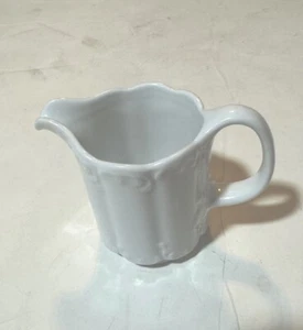 Rosenthal Classic Hotel & Restaurant Service Porcelain Creamer - Picture 1 of 3