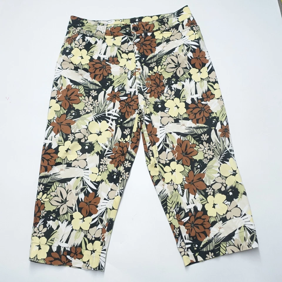 Vintage White Stag Capri Pants Women 14 Average Multicolor Floral Cotton Stretch - Image 1 of 4