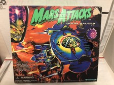 Mars Attacks Doom Saucer Toy 99% Complete 1996 Trendmasters Topps NO PC DISC