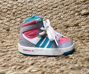 Adidas High Tops Kleinkind Größe 5K grau türkis pink weiß Schuhe Turnschuhe  - Bild 1 von 9