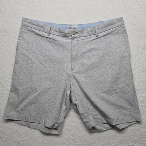 Peter Millar Crown Performance Shorts Men's Size 40 Gray Hibiscus Flower - Picture 1 of 18