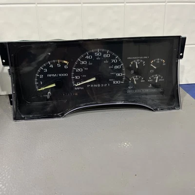 Cuadro de instrumentos velocímetro Chevy C1500 95-99 197 millas 1995-1999 Foto 1 de 4