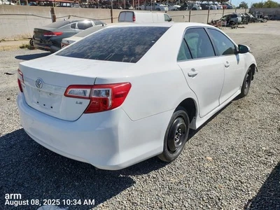 WHT LEFT FRONT DOOR ASSEMBLY 2012-2014 TOYOTA CAMRY - Image 1 of 4
