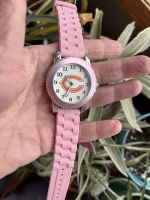 GAME TIME NFL Series CHICAGO BEARS Ladies 9” Watch Silicone Band *NEEDS BATTERY* - Image 1 of 4