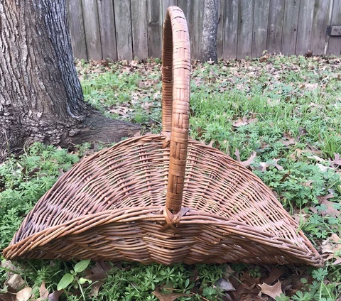 Vintage Large Hearth Gathering Wicker Basket Wood Farmhouse Style BOHO Cover