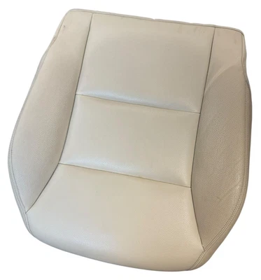 2014-2019 MERCEDES CLA250 FRONT LEFT DRIVER LOWER BOTTOM SEAT CUSHION BEIGE - Imagem 1 de 4