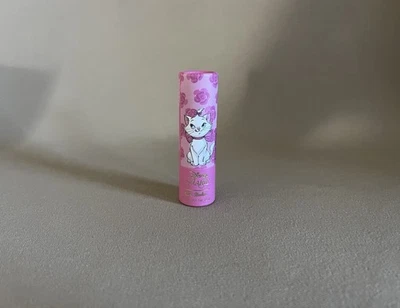 Bálsamo labial sombreado rosa perfumado Marie “Sweet Rose” Disney Aristocats, ¡Nuevo! Foto 1 de 4