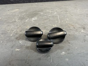 03-06 Mitsubishi Evolution 8 Evo 8 Climate Control Knobs Set of 3 - Picture 1 of 4