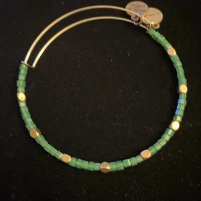 Brazalete Alex And Ani Azul Sea Glass Uncharted Voyage Descontinuado Foto 1 de 2