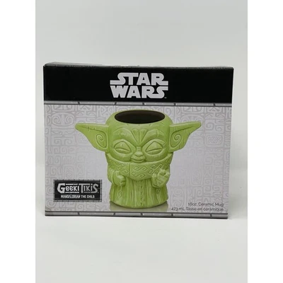 NUEVA Taza The MANDALORIAN The Child Force Pose 16 Oz Geeki Tikis "Baby Yoda" Foto 1 de 4
