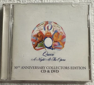 Queen, A Night At The Opera 30TH Anniversary Collectors EDITION CD & DVD - Foto 1 di 4