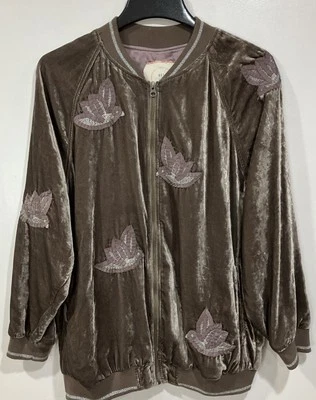 Bombardero Hei Hei Anthropologie West End bordado pájaro terciopelo talla pequeña Foto 1 de 4