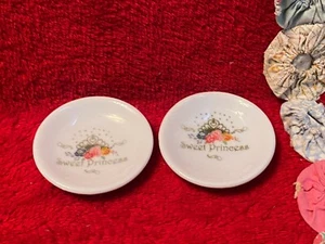 2 Mini Untertassen für Kinder Teeservice Sweet Princess Design  - Bild 1 von 3