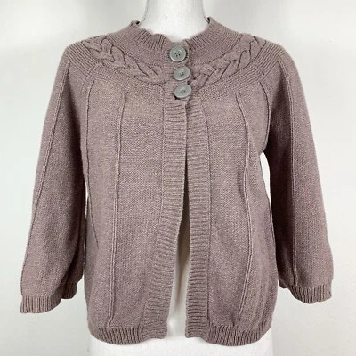 Cárdigan suéter mediano North Crest encogido de hombros 1/4 abotonado púrpura beige manga 3/4  Foto 1 de 4