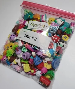 Tasche #2 Shopkins Menge 100 ~ zufällige Figuren ~ keine Duplikate gemischte Jahreszeiten KOSTENLOSER VERSAND! - Bild 1 von 6