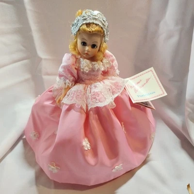 Muñeca Madame Alexander Vintage Cenicienta Portrettes #1137  Foto 1 de 4