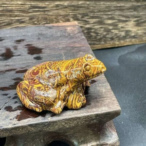 Natural Golden Silk Jade Quartz Crystal Carved Lucky Frog Healing Gemstone Decor - Photo 1 sur 7