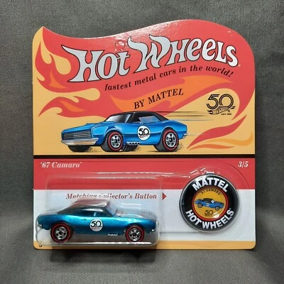 Camaro Hot Wheels 2018 50 aniversario '67 azul con botón #3/5 nuevo sin perforar Foto 1 de 4
