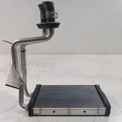 Подключаемый гибридный обогреватель с сердечником подходит для Mitsubishi Outlander 14–22 годов выпуска - Изображение 1 из 4