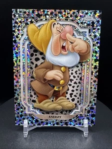 2024 Topps Chrome Disney Sneezy Black & White Speckle # 55/101 - Picture 1 of 11