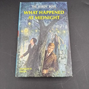 The Hardy Boys What Happened At Midnight Dixon 1967 #10 In Hardy Boys Series - Picture 1 of 7