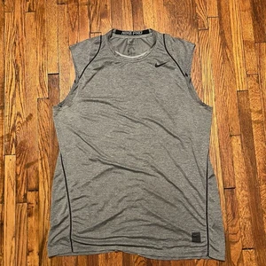 Nike Pro Men’s Tank Sleeveless Top Size Large Fitted Gray - Picture 1 of 9