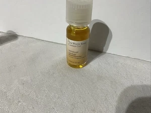 Bath & Body Works The White Barn SENSUAL AMBER Home Fragrance Oil - RARE - Picture 1 of 3