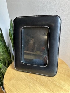 Black Leather Look Rounded Corner 5x7 Picture Frame Masculine Style - Picture 1 of 5
