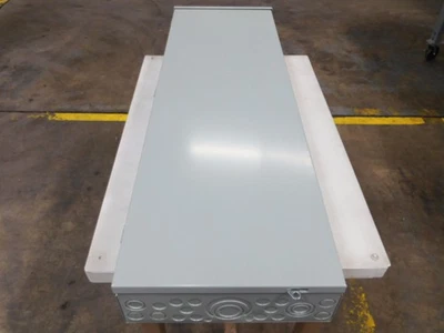 EATON BR4242B225R TYPE 3R LOADCENTER 225 AMP 42 SPACES 42 CIRCUIT T192395 - Image 1 of 4