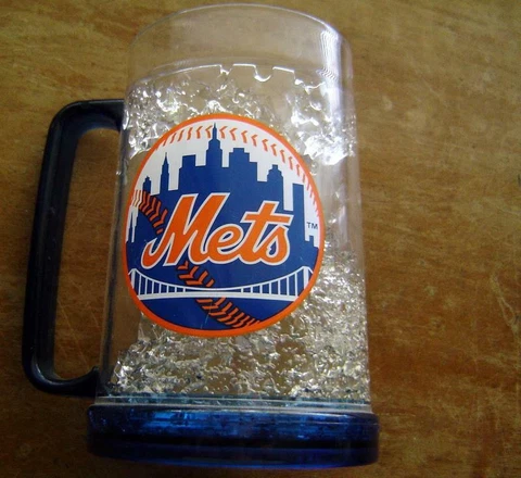 NEW YORK METS Baseball Icee Crystal Freezer MUG with Blue Handle & Base Cover