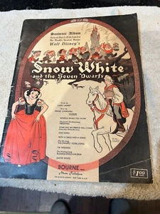 1937 "Snow White And The Seven Dwarfs" Vintage Sheet Music Souvenir Album - Picture 1 of 8