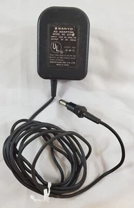 Sanyo AC Adaptor Model No. 6CV122 120V AC 60Hz 5W Tape Recorders Radio Receivers - Picture 1 of 6
