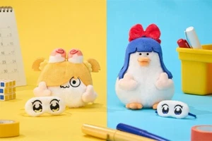 Juego de 2 llaveros de felpa Pop Team Epic Loafing Office Collab Popuko Pipimi - Imagen 1 de 10