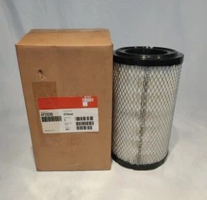 Fleetguard AF25258 Air Filter - Picture 1 of 2
