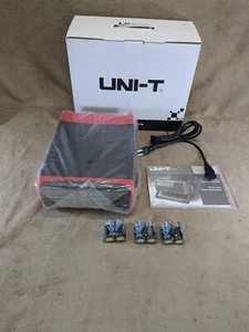 UNI-T Bench Digital Multimeter AC 4 To 1000V DC 400M-V To 1000 V 5URG9 - Picture 1 of 5