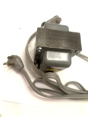 Transformador reductor Stancor GSD-300 230V a 115V 300 VA Foto 1 de 4