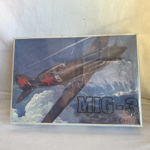 MIG-3 Fighter 1/72 Scale Model Kit - Made in Russia #ZV2002 New - Picture 1 of 2