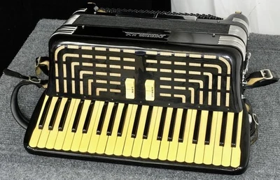 Excelsior N.Y. Accordion - Image 1 of 4