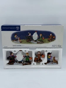 Dept 56 Snow Village Halloween Estatuillas Truco o Trato Niños Conjunto de 3 Con Caja - Imagen 1 de 4